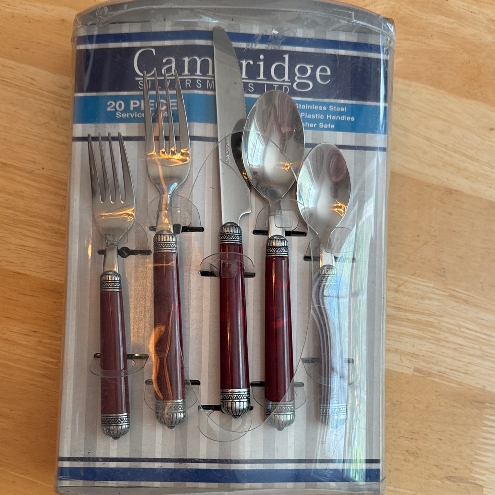 Cambridge Cabernet Burgundy Marbled 20-Piece Stainless Steel Flatware Set New